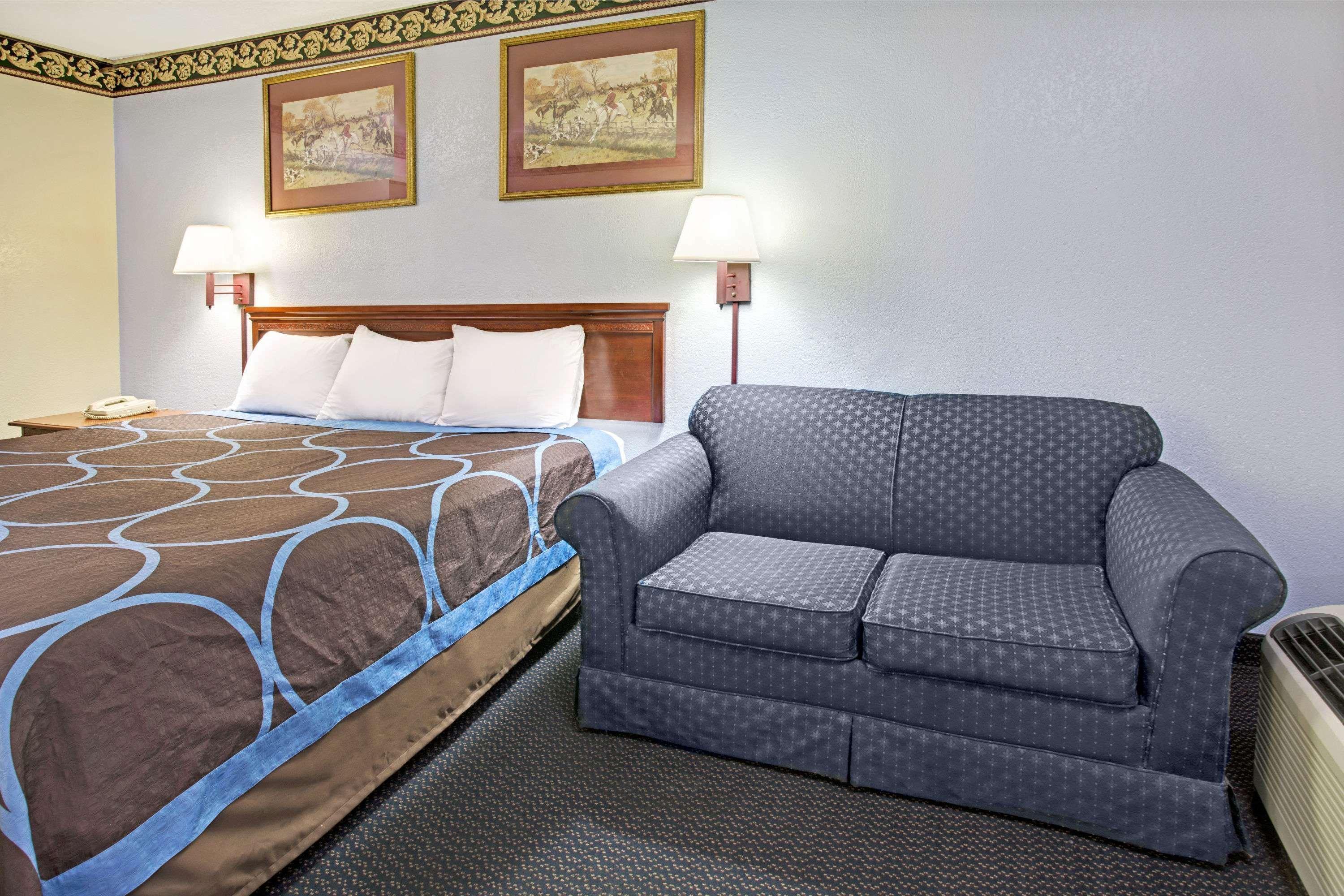 Super 8 By Wyndham Suwanee Exterior foto