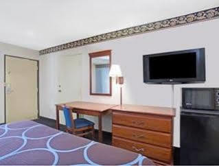 Super 8 By Wyndham Suwanee Exterior foto